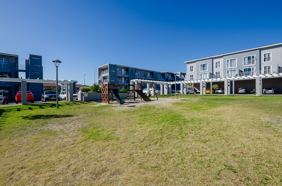 2 Bedroom Property for Sale in Sonkring Western Cape